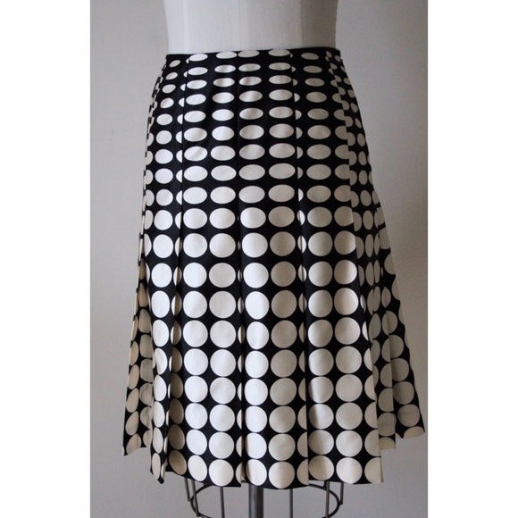 Dana Buchman Dresses & Skirts - ❤️ Dana Buchman silk polka dot skirt Size 2